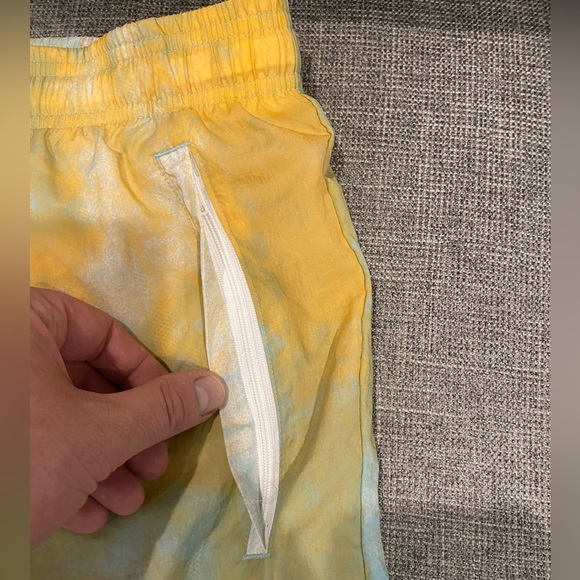 Adidas Beach shorts - Picture 3 of 4